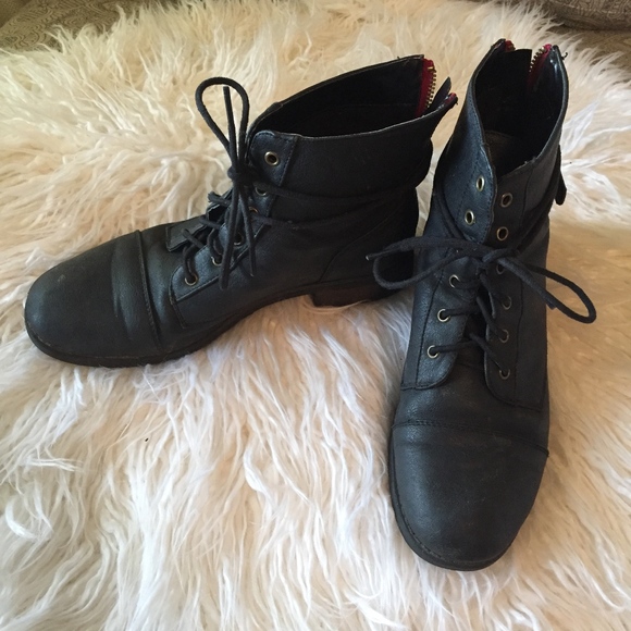 ⭐️BOGO Black Combat Boots⭐️ - Picture 1 of 5